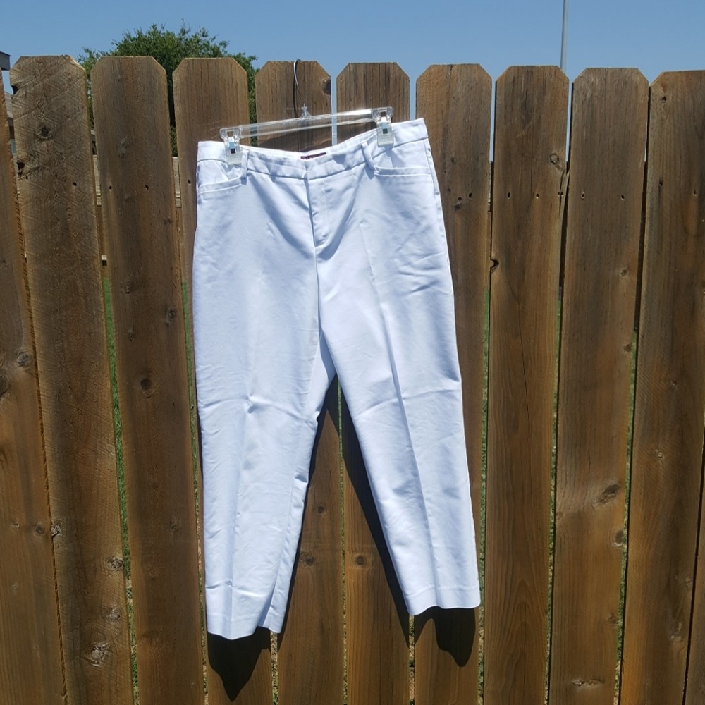 Roz & Ali the Signature Fit White Slacks